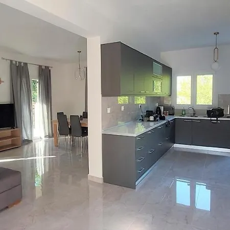 Casa Elegante Potamós